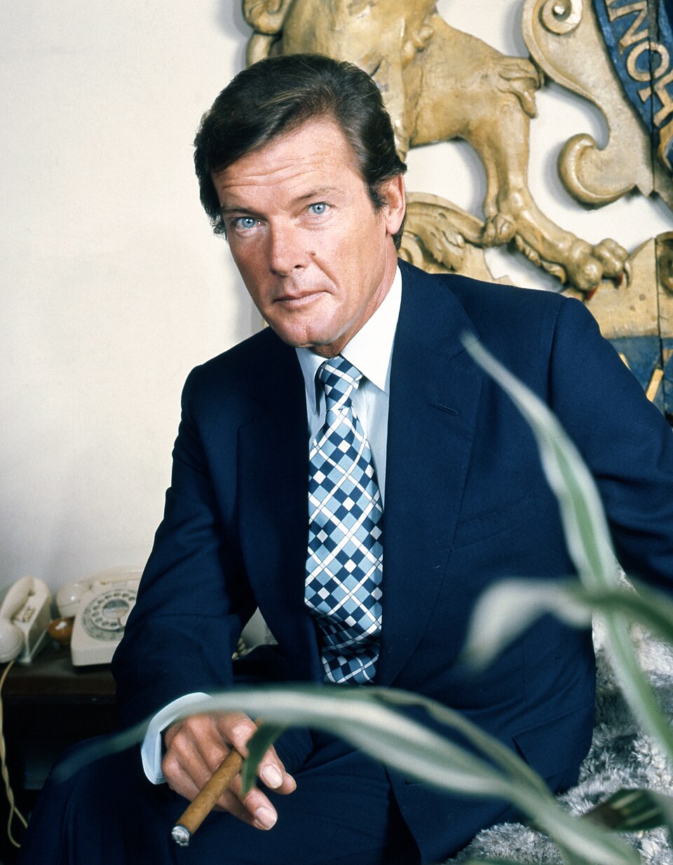 Retrato de Roger Moore