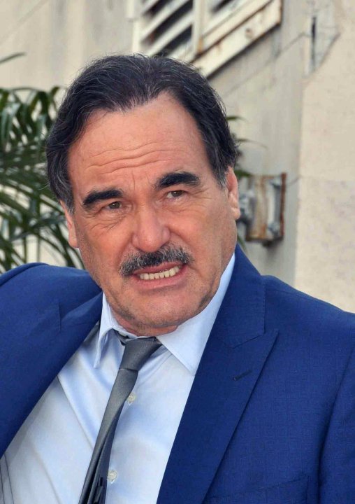 Retrato de Oliver Stone