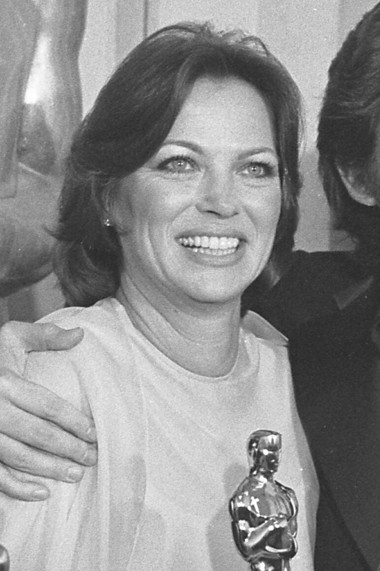 Retrato de Louise Fletcher