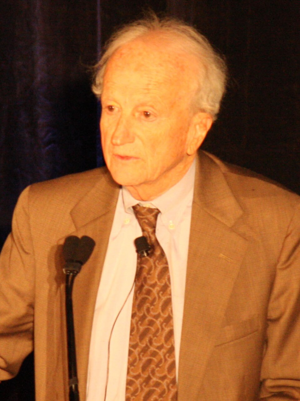Retrato de Gary Becker
