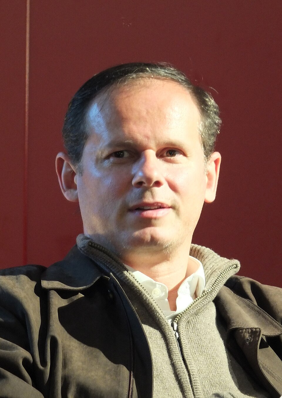 Retrato de José Rodrigues dos Santos