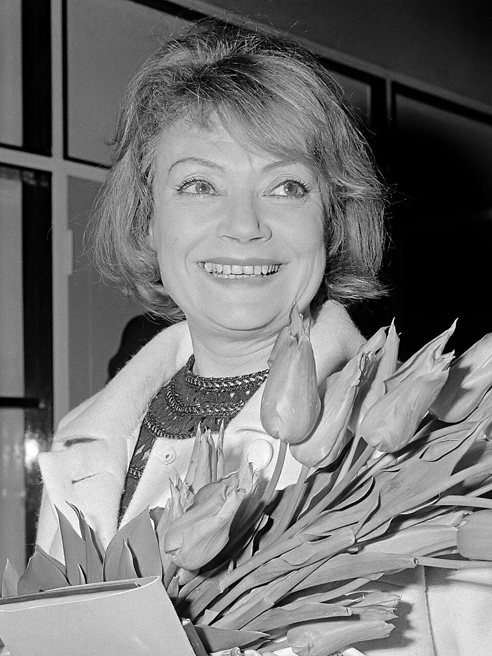 Retrato de Lila Kedrova