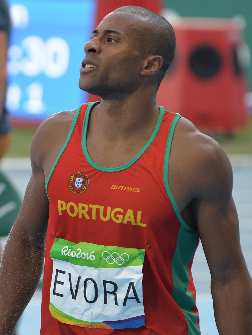 Retrato de Nelson Évora