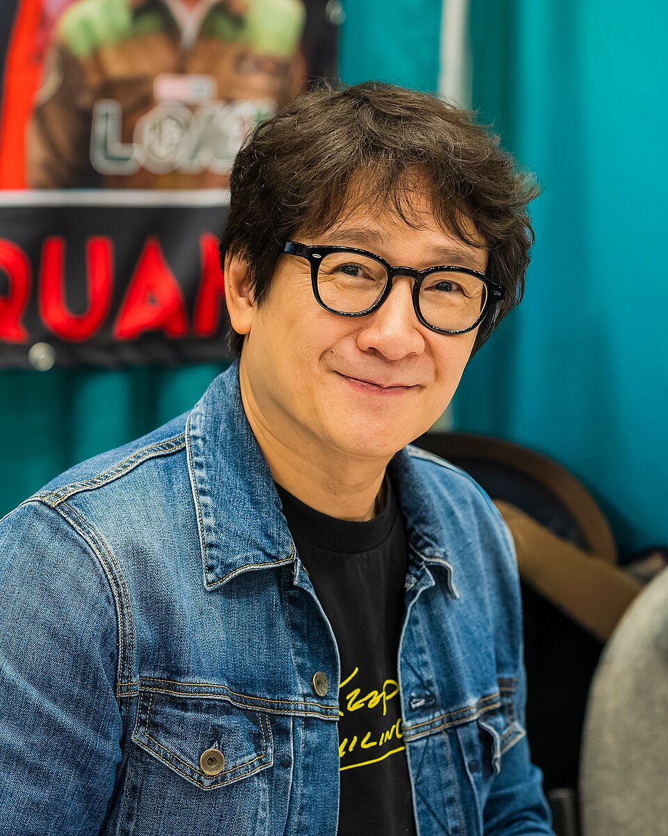 Retrato de Ke Huy Quan