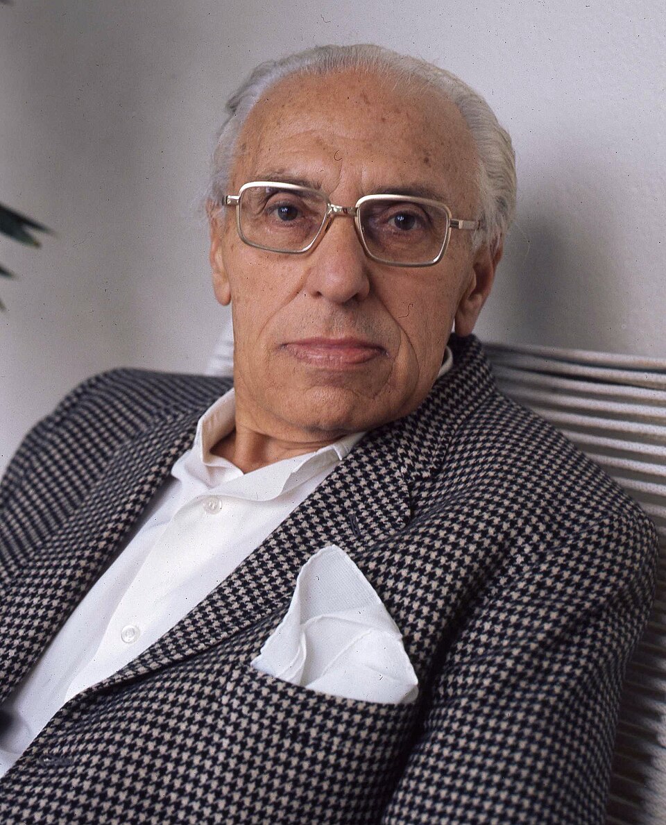 Retrato de George Cukor